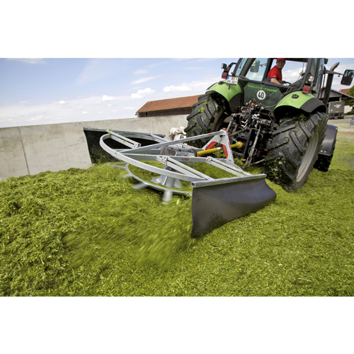 Éparpilleur d'ensilage « Standard » pour attelage arrière
